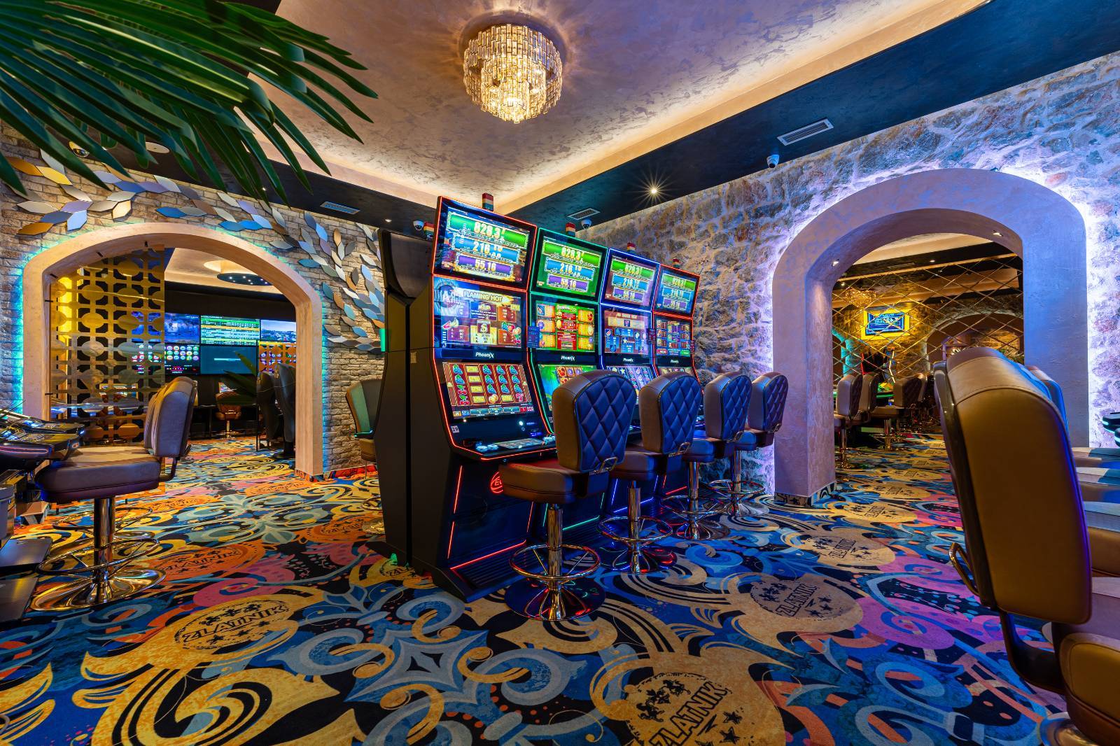 SLOT CLUB JACKPOTS